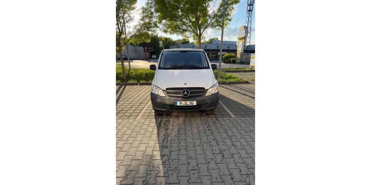 Mercedes-Benz Vito 221.800 km 4.550 &euro; Potsdam 14467