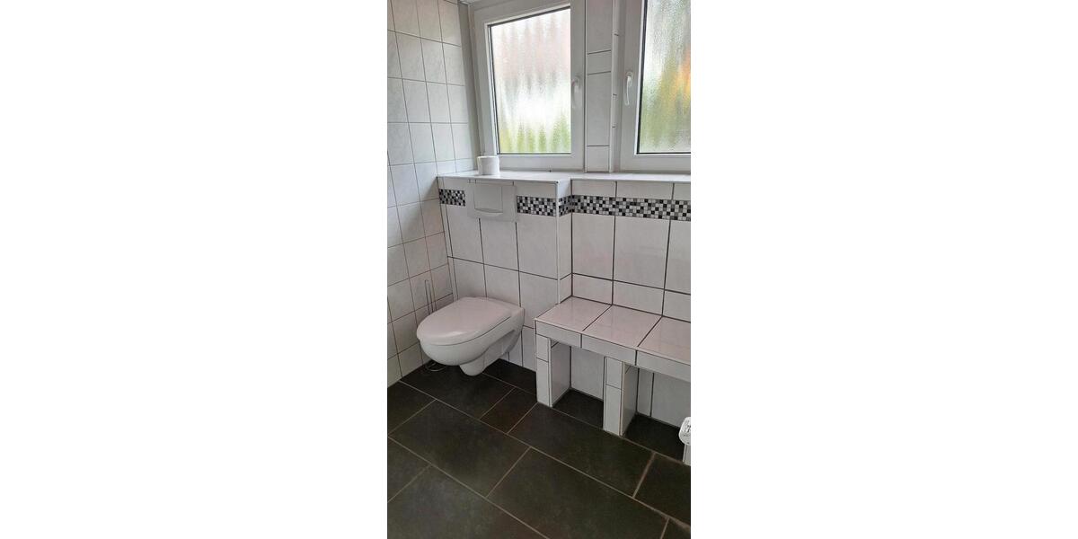 Mehrfamilienhaus, Wohnhaus Fuldatal - 7 Zimmer, 176 m&sup2;, 269.000&euro; | Angebot:27165637