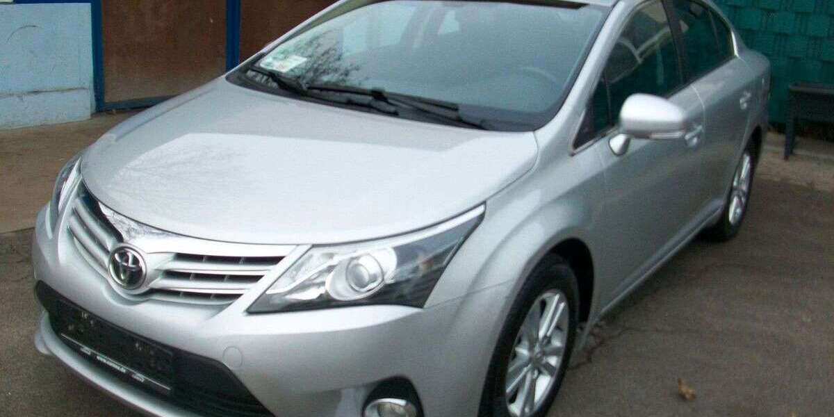 Toyota Avensis 43.500 km 8.900 &euro; Berlin 12347