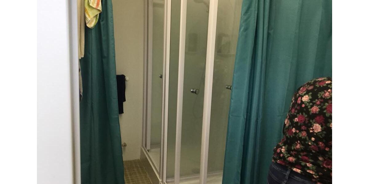 Erdgeschoßwohnung Sulzbach-Rosenberg Rosenberg - 6 Zimmer, 180 m&sup2;, 2.000&euro; | Angebot:25282327