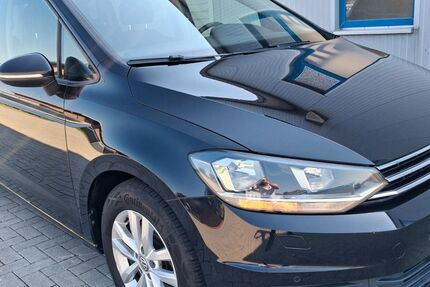 VW Touran 175.000 km 15.850 &euro; Upgant- Schott 26529