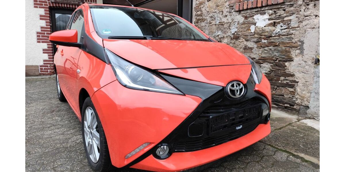 Toyota Aygo (X) 48.900 km 6.500 &euro; Thalhausen 56584