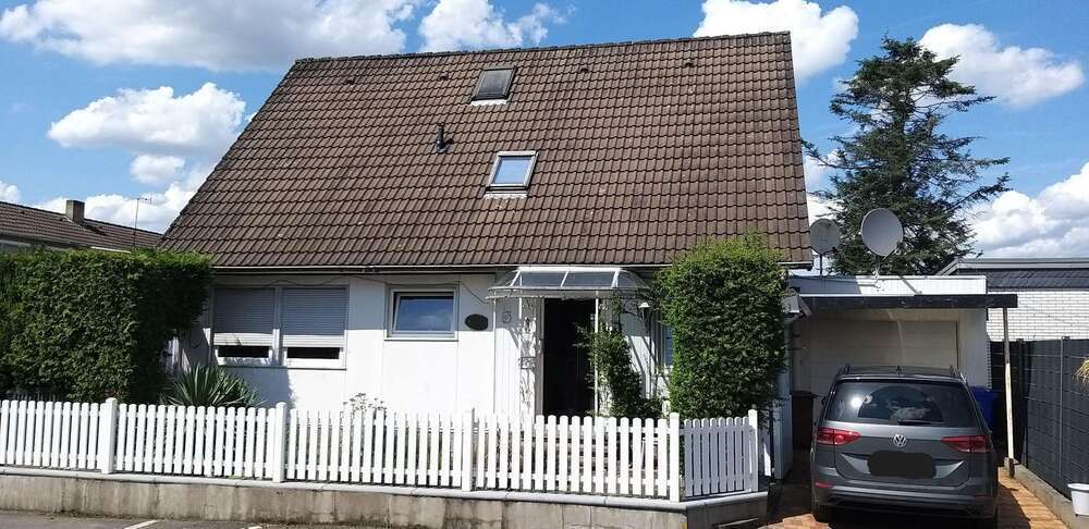 Haus zum Kaufen in Hilden 275.000 € 120 m²