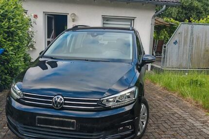 VW Touran 45.436 km 22.950 &euro; Andernach 56626
