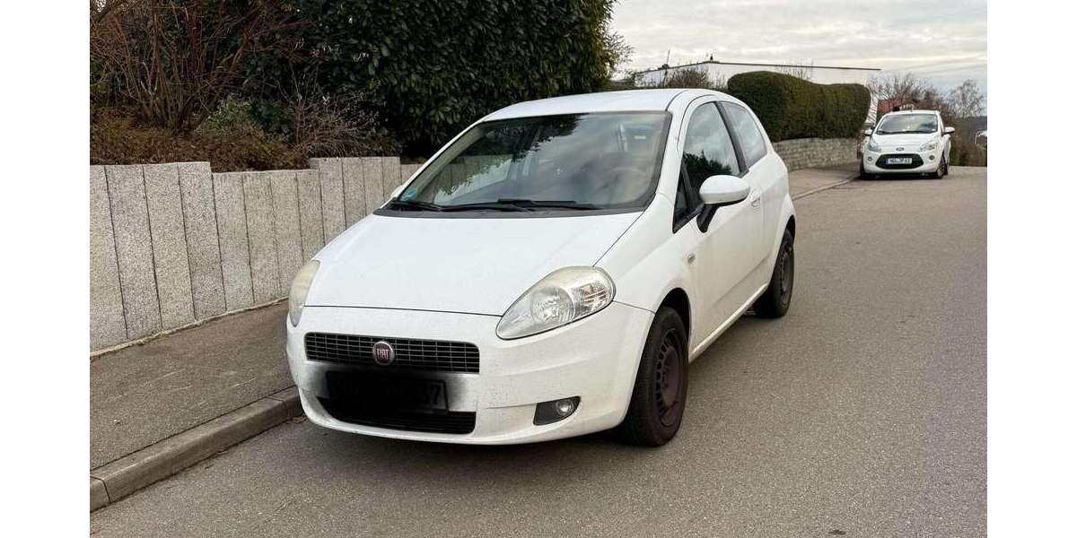 Fiat Grande Punto 145.000 km 1.700 &euro; Senden 89250