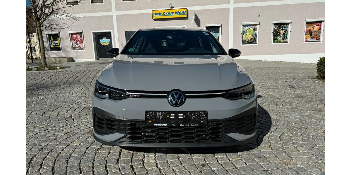 VW Golf 64.000 km 30.500 &euro; Oberbergkirchen 84564