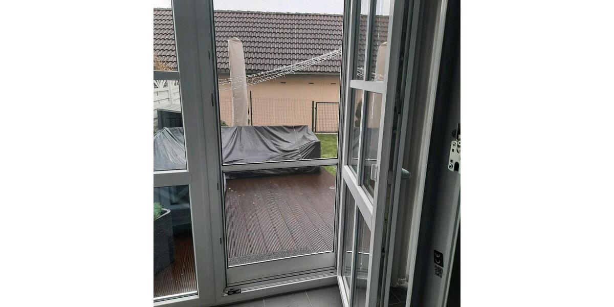 Erdgeschoßwohnung Neutraubling - 2 Zimmer, 62 m&sup2;, 250.000&euro; | Angebot:24662221