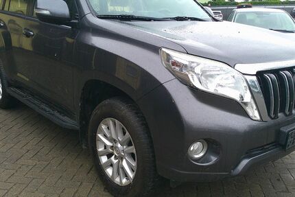 Toyota Land Cruiser 326.000 km 23.900 &euro; Neddemin 17039