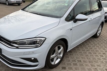 VW Golf Sportsvan 62.700 km 14.990 &euro; Hönow 15366