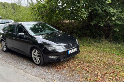 Seat Leon 218.000 km 9.500 &euro; Lemgo 32657