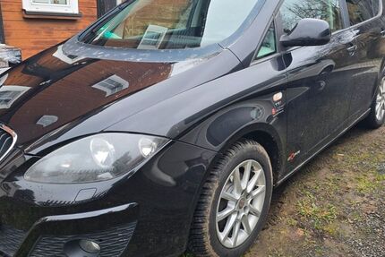Seat Altea 205.000 km 3.590 &euro; Bertsdorf-Hörnitz 02763