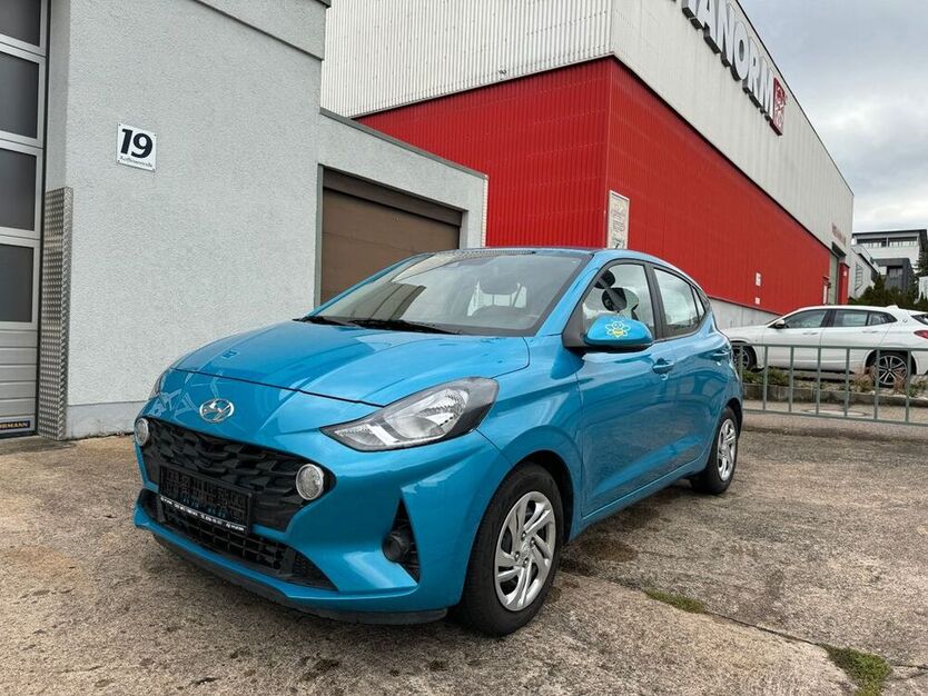 i10
