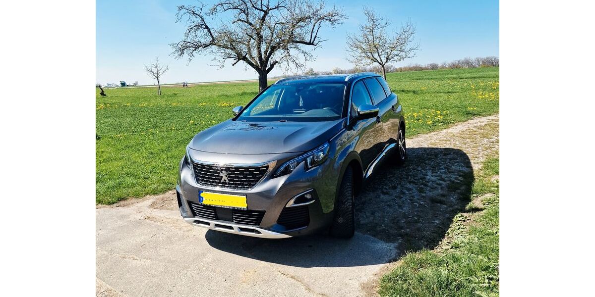 Peugeot 5008 86.645 km 23.490 &euro; Tübingen 72076