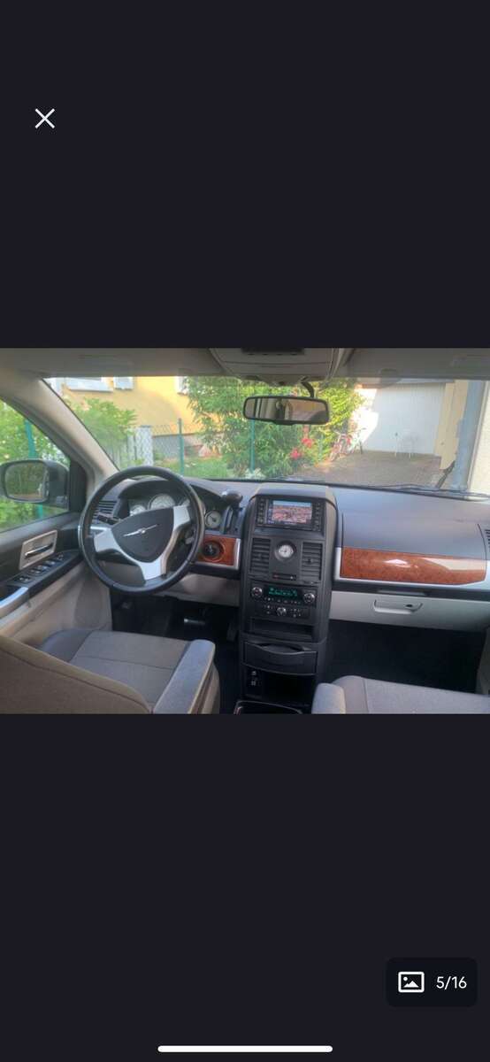 Chrysler Grand Voyager 218.000 km 5.500 € mechernich 53894