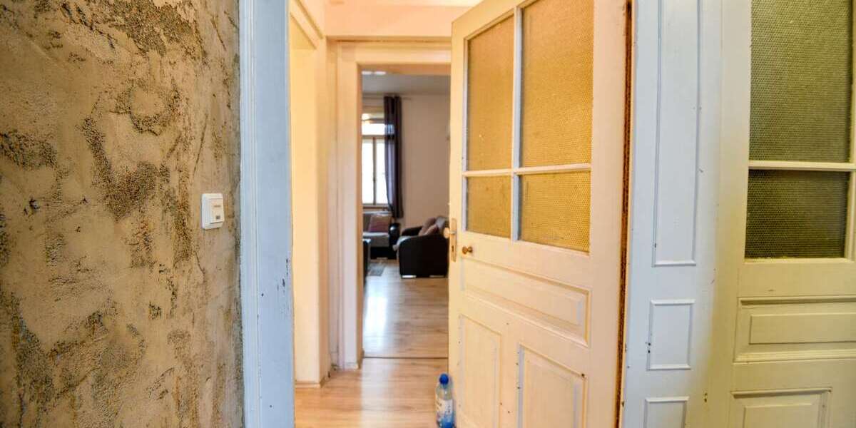 Renditestarkes, renoviertes 7FH mit Gewerbeeinheit in zentraler Lage Käfertals - Mehrfamilienhaus, Wohnhaus Mannheim Käfertal | Angebot:18673109