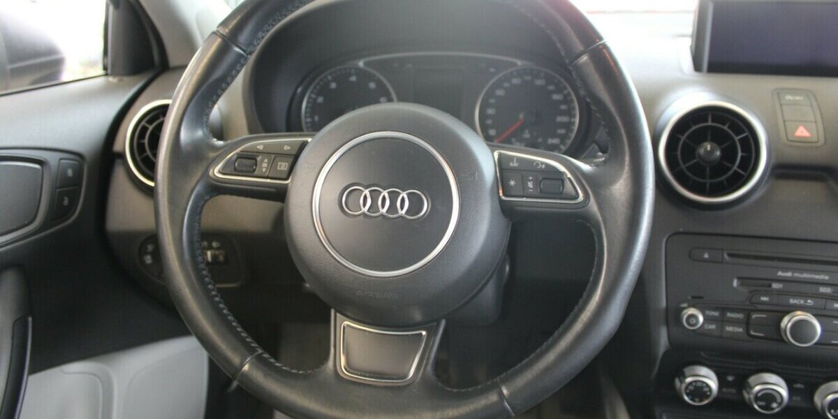 Audi A1 1.2 TFSI Attraction 76.220 km 8.980 &euro; Euskirchen 53881