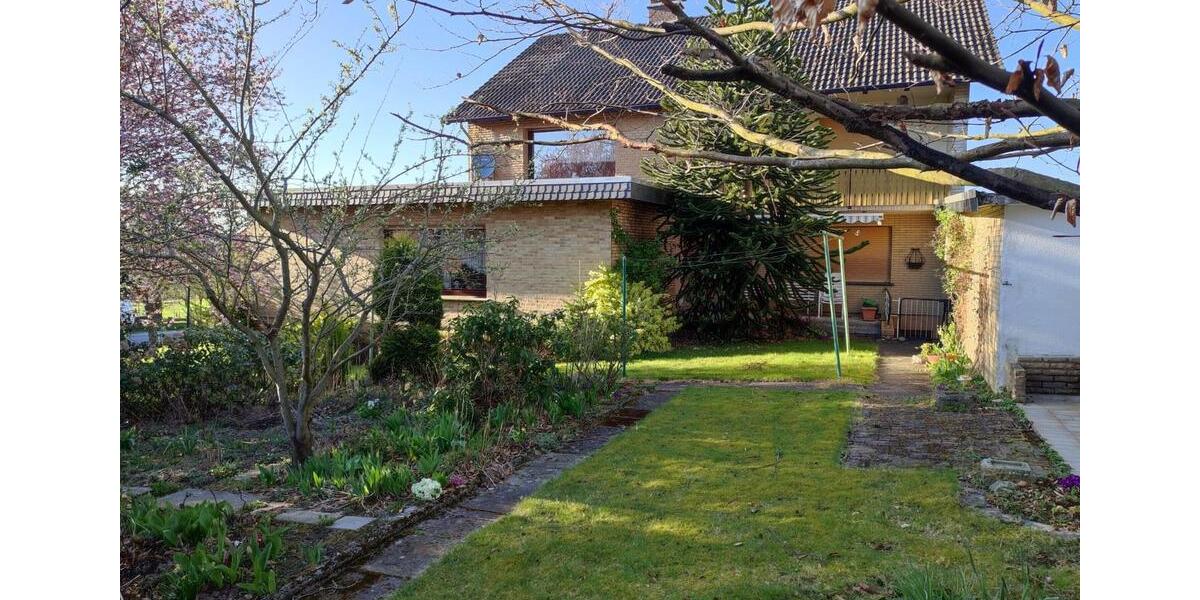 Mehrfamilienhaus, Wohnhaus Rinteln - 11 Zimmer, 240 m&sup2;, 220.000&euro; | Angebot:26348784