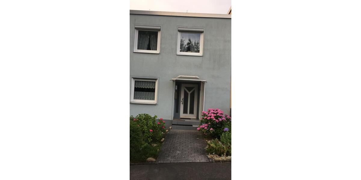 Reihenhaus Wertheim - 5 Zimmer, 120 m&sup2;, 290.000&euro; | Angebot:27118328