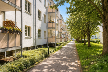 Wohnung Chemnitz Adelsberg - 2 Zimmer, 48 m&sup2;, 99.000&euro; | Angebot:27728703