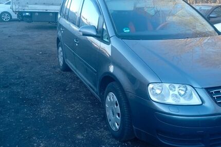 VW Touran 318.000 km 2.099 &euro; Frankenthal 67227