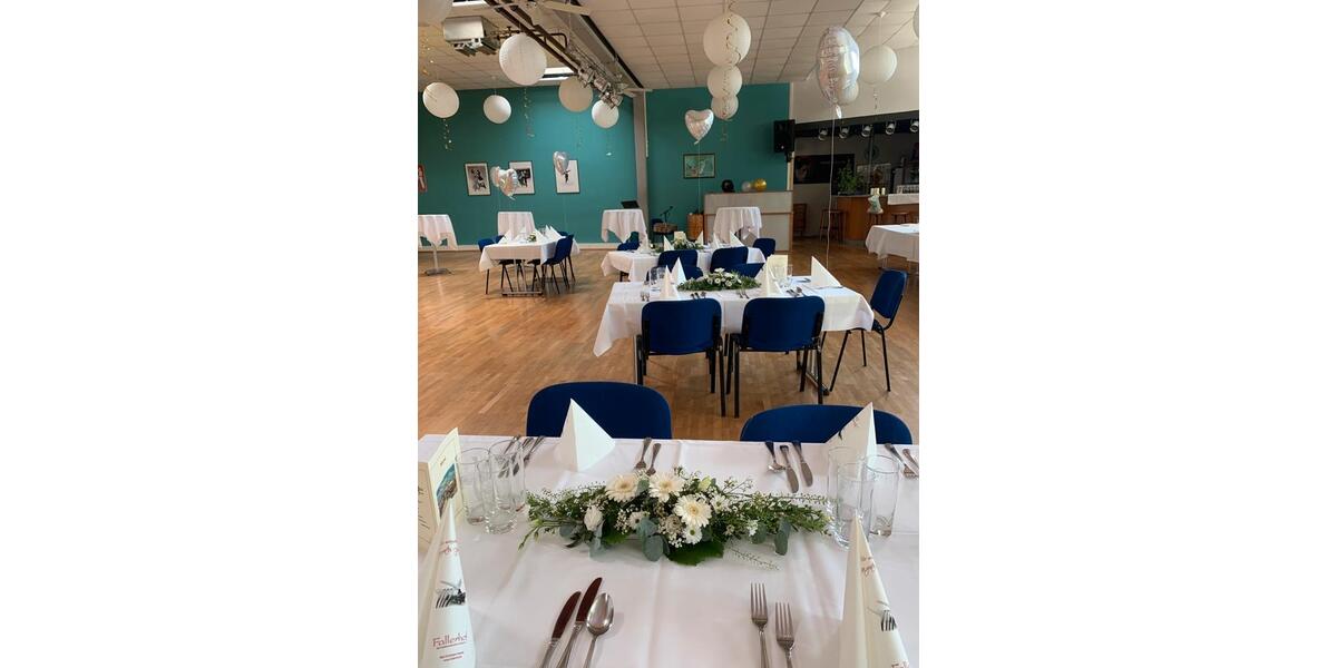 Etagenwohnung Freiburg im Breisgau Betzenhausen - 4 Zimmer, 300 m&sup2;, 30&euro; | Angebot:24662338