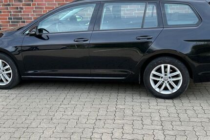 VW Golf 73.450 km 15.690 &euro; Ribnitz / Nähe Rostock 18311