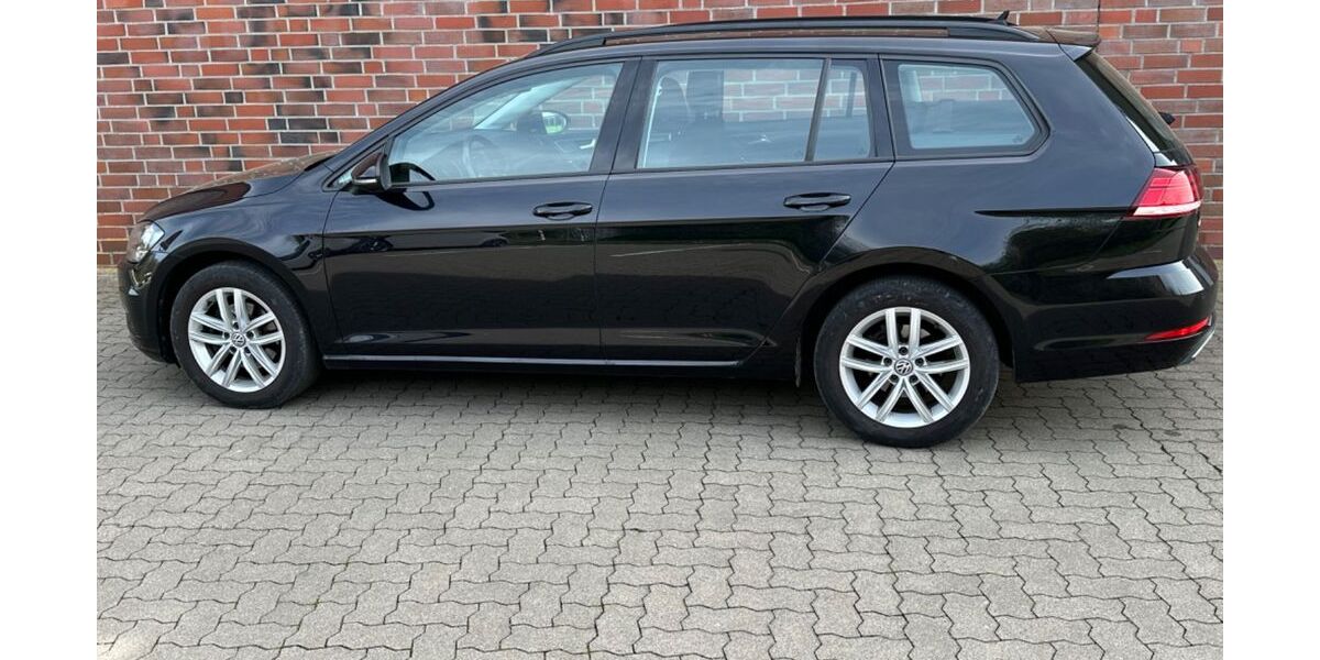 VW Golf 73.450 km 15.690 &euro; Ribnitz / Nähe Rostock 18311