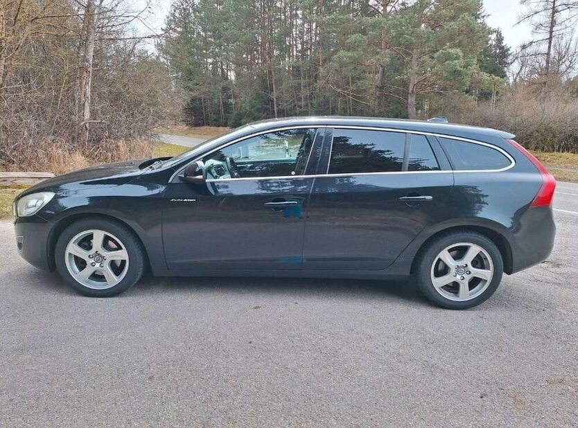 V60