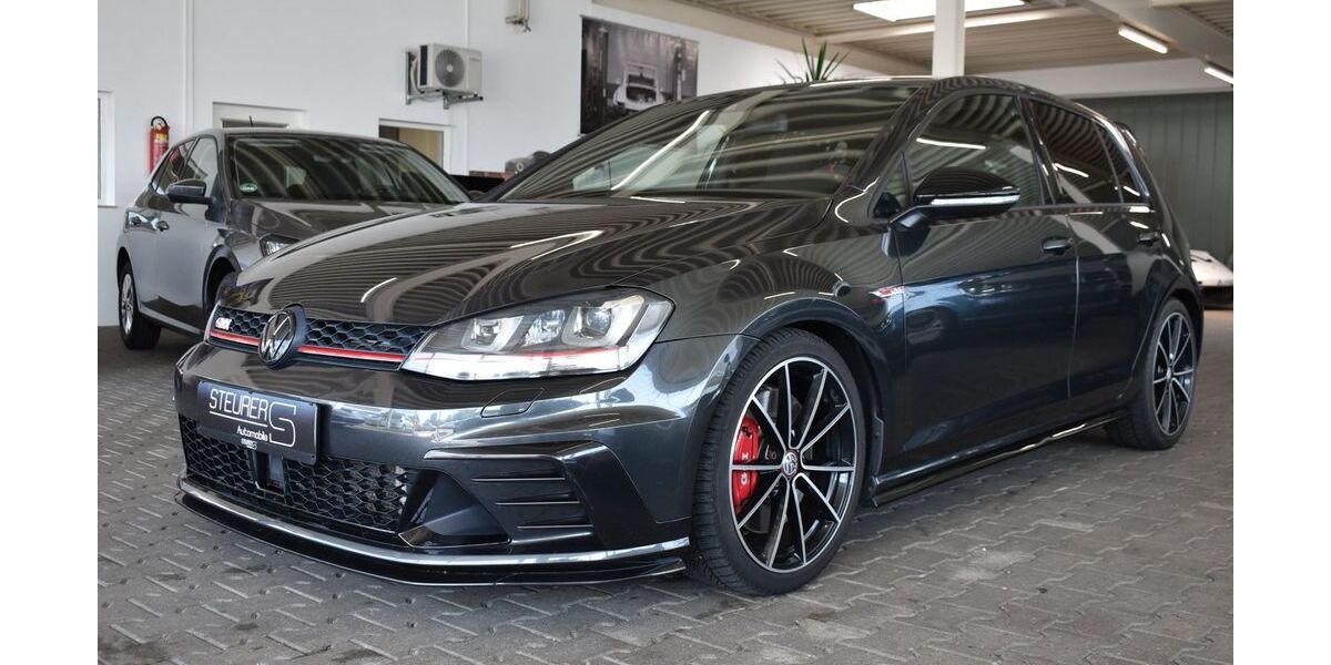 VW Golf 122.517 km 22.490 € Senden 89250