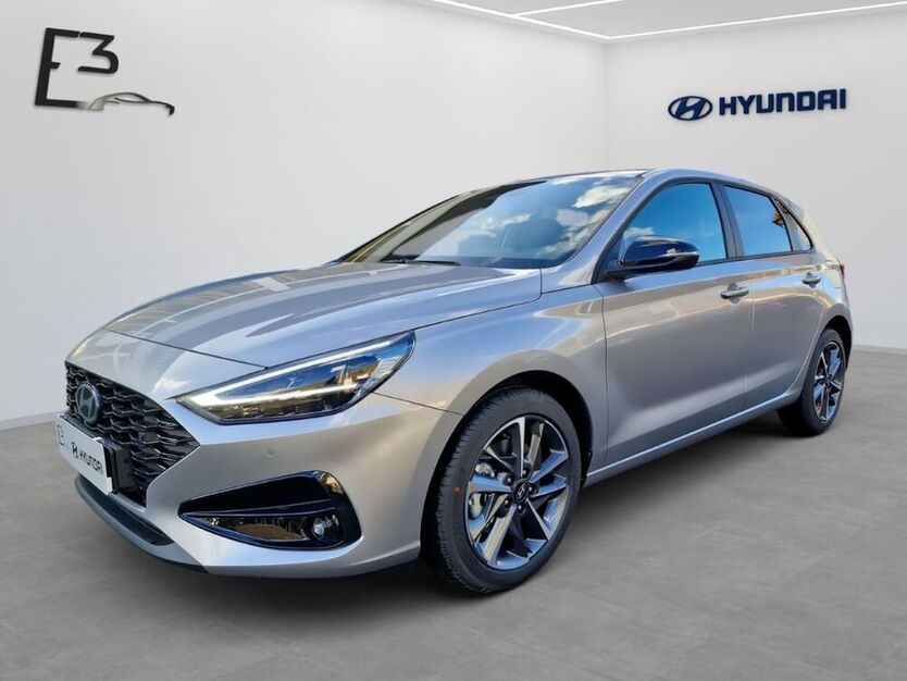 i30