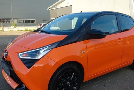 Toyota Aygo (X) 39.316 km 9.250 &euro; Steißlingen 78256