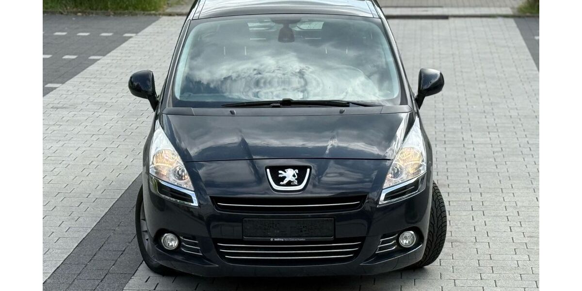 Peugeot 5008 129.000 km 6.650 € Offenbach am Main 63069