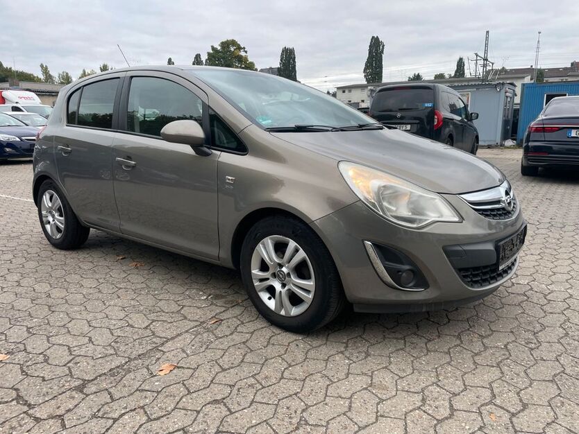 Opel Corsa 114.856 km 4.499 € Frankfurt am Main 65933