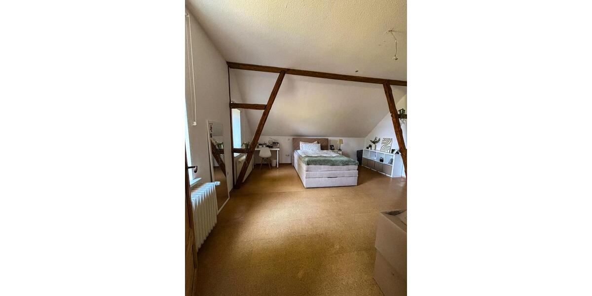 Dachgeschoßwohnung Oetzen - 3 Zimmer, 110 m&sup2;, 600&euro; | Angebot:26663746