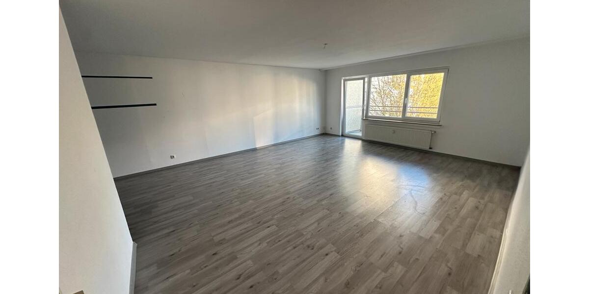 Etagenwohnung Laatzen - 4 Zimmer, 124 m&sup2;, 295.000&euro; | Angebot:26338514