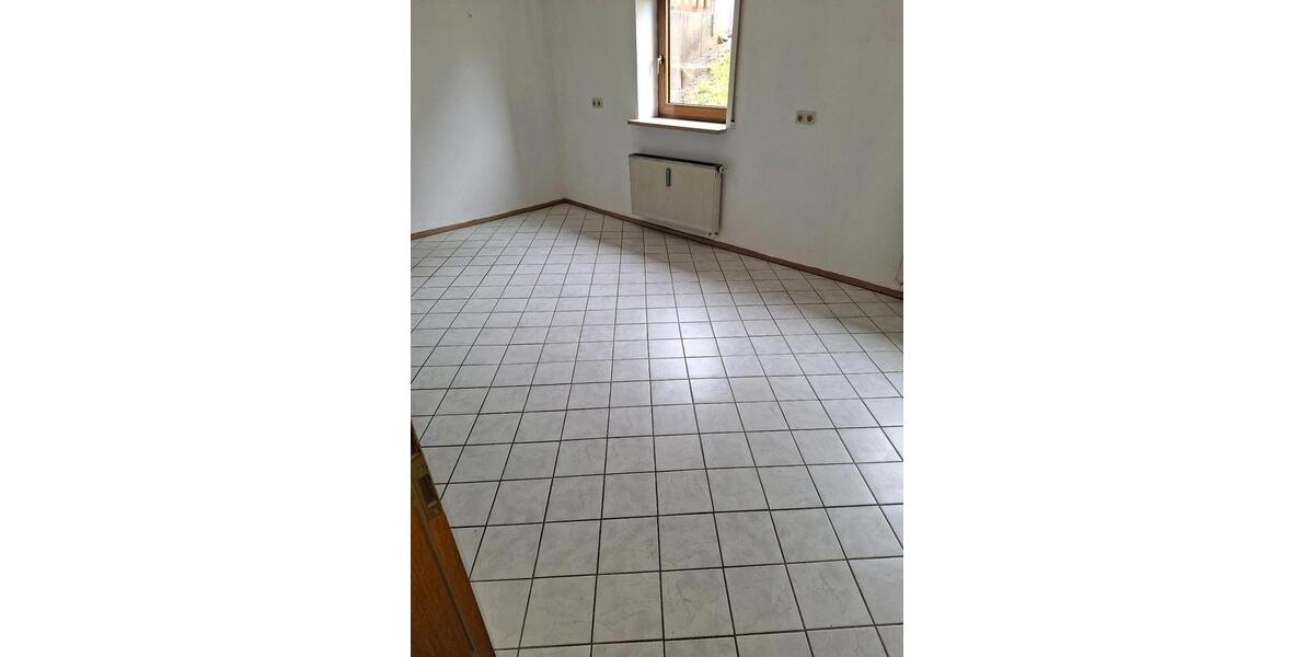 Etagenwohnung Herrieden - 2 Zimmer, 60 m&sup2;, 505&euro; | Angebot:26403662