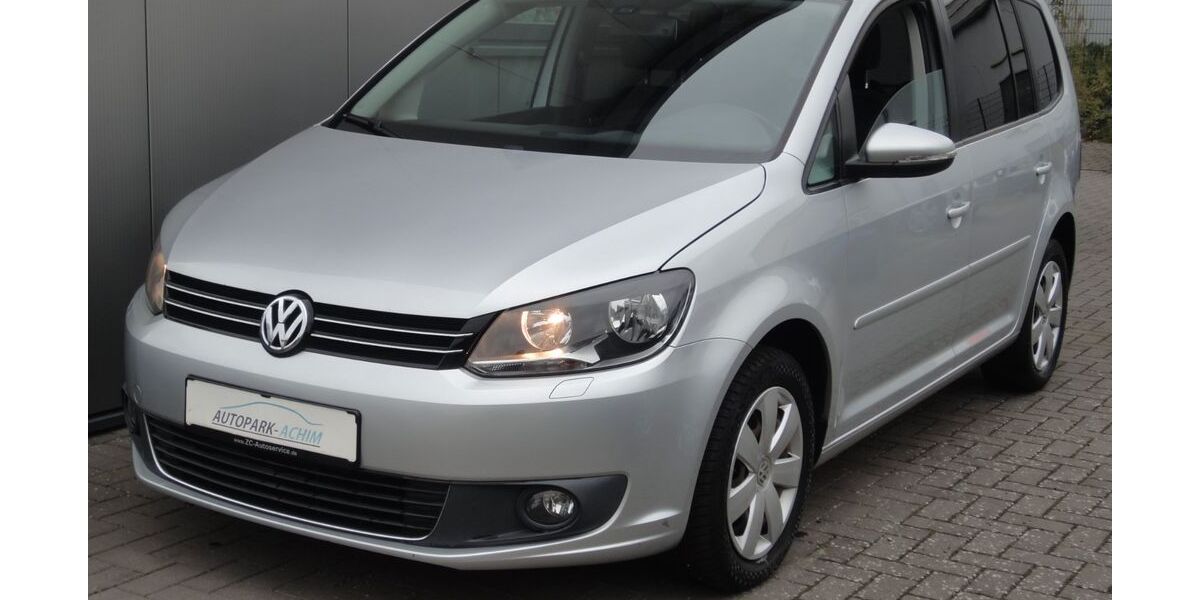 VW Touran 209.200 km 6.580 &euro; Achim 28832