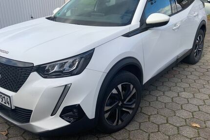 Peugeot 2008 110.000 km 14.700 &euro; Koblenz 56070