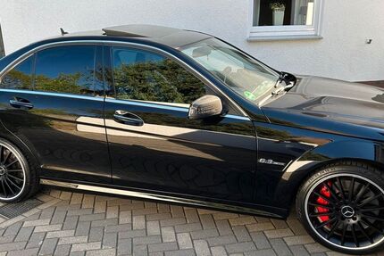 Mercedes-Benz C 63 AMG 98.894 km 44.000 &euro; Wildeshausen 27793