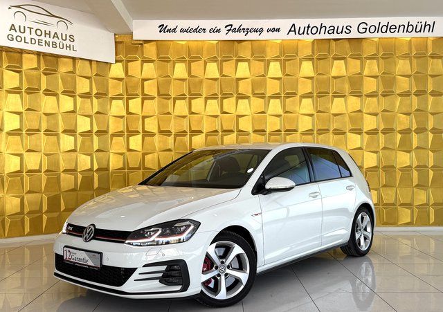 VW Golf 74.500 km 22.490 &euro; Villingen-Schwenningen 78048