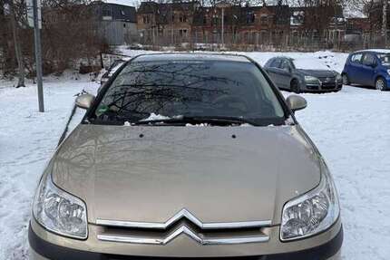 Citroen C4 119.000 km 2.900 &euro; Zwickau 08056