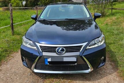 Lexus CT 200h 115.000 km 15.300 &euro; Hillesheim 54576