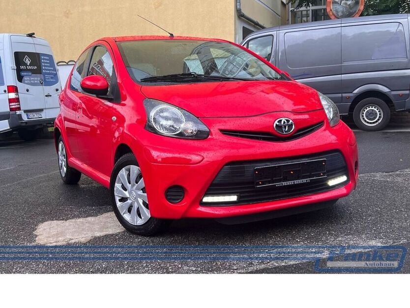 Aygo (X)