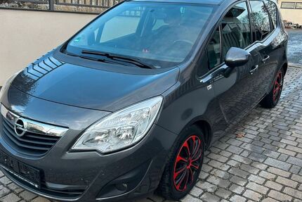 Opel Meriva 211.000 km 3.195 &euro; Coswig 01640