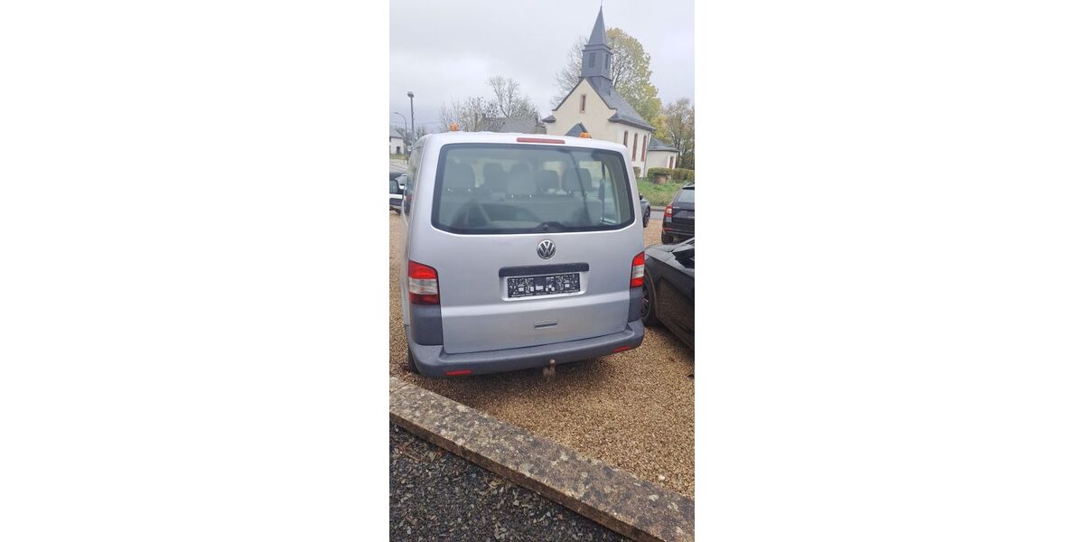 VW T5 Transporter 280.000 km 9.995 &euro; Jucken Kr. Bitburg-Prüm--SEAT Jahreswagen-- 54689