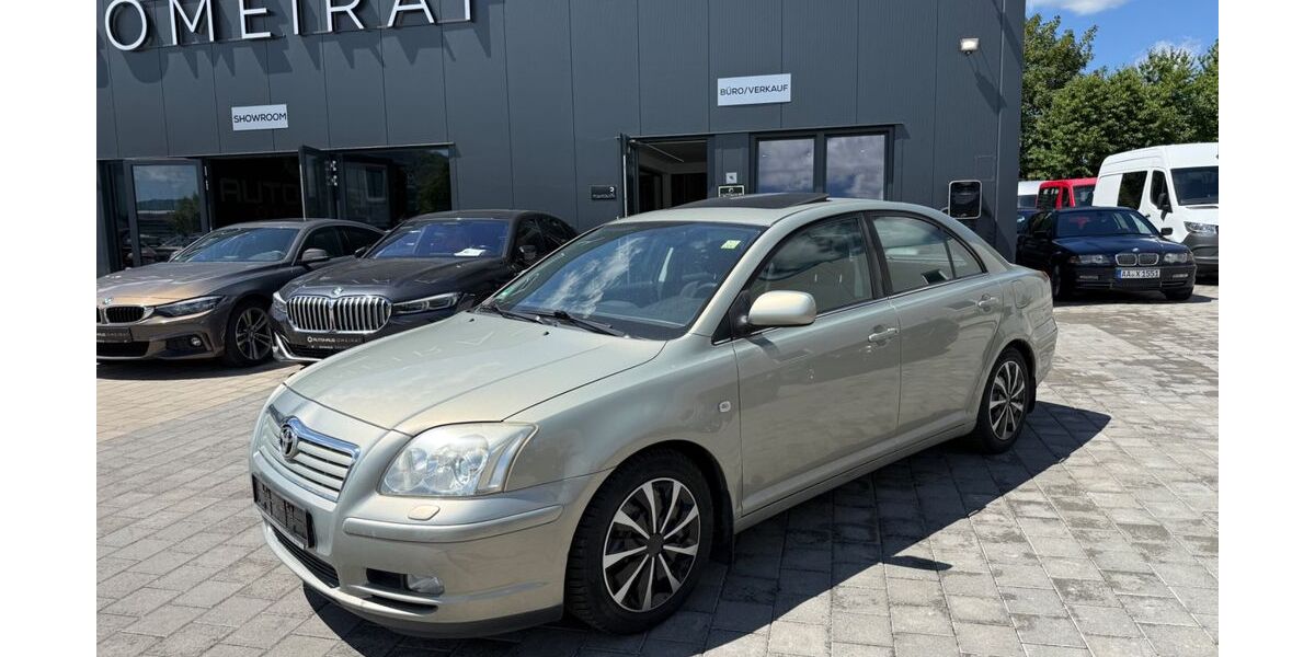 Toyota Avensis 167.000 km 4.900 &euro; Aalen-Essingen 73457