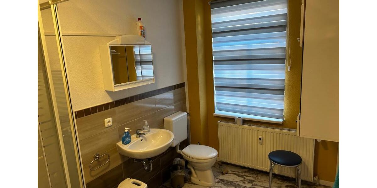 Hochparterre Arnstadt - 5 Zimmer, 112 m&sup2;, 850&euro; | Angebot:25416133