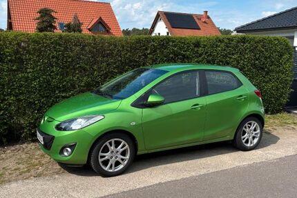 Mazda 2 180.000 km 3.390 &euro; Magdeburg 39108