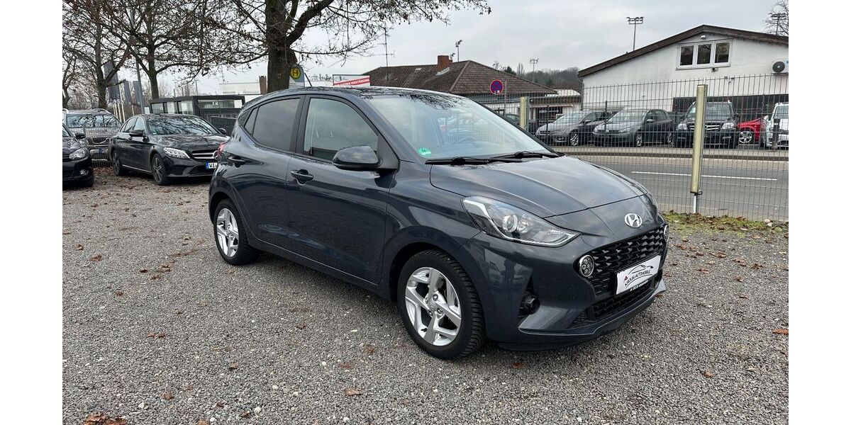 Hyundai i10 9.000 km 16.300 &euro; Mainz 55120