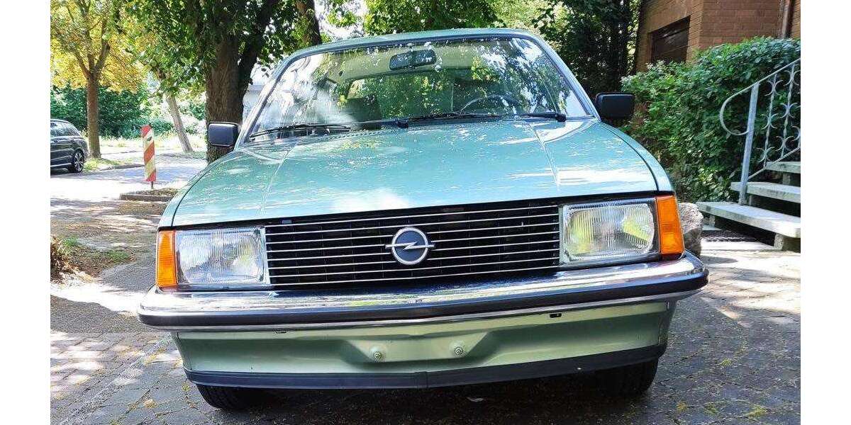 Opel Rekord 90.000 km 6.990 &euro; Kamen, Stadt 59174